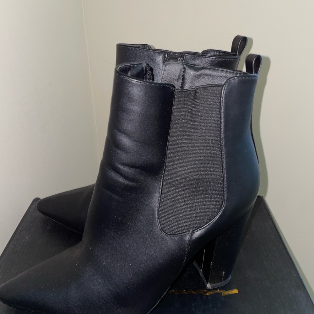 Olivia Ferguson Women's Stylish Black Ankle Boots